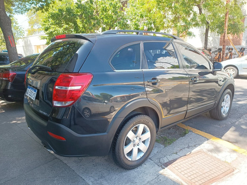 Imagen 4 de 14 de Chevrolet Captiva Ls 2.4 M/t 2016