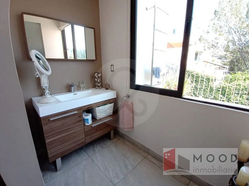 Casa En Venta En Lomas De Las Aguilas