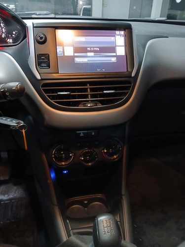 Peugeot 208 1.6 Allure