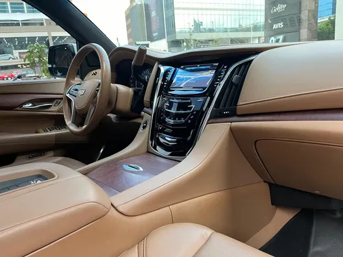 Cadillac Escalade ESV 6.2 Platinum At