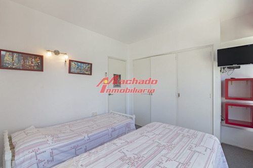 Imagen 9 de 14 de Venta De Apartamento De Dos Dormitorios En Punta Del Este
