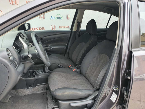 Imagen 12 de 12 de Nissan Versa Advance Mt 2019