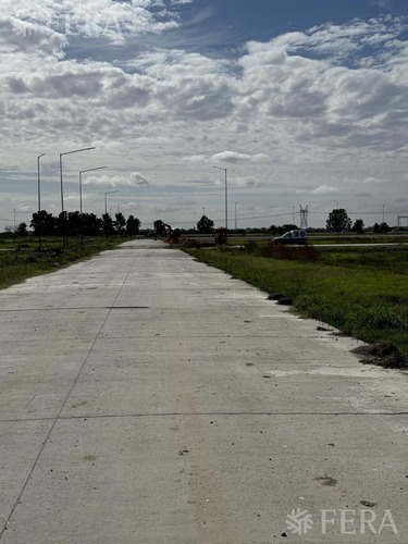 Venta De Terreno Industrial En Parque Tecnologico E Industrial Intepark En Berazategui