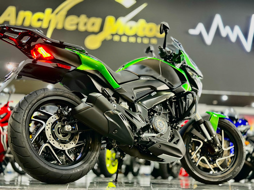 Bajaj Dominar 400 ( 0 Km )