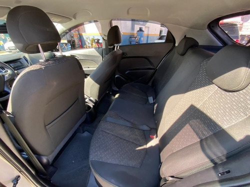 Imagem 7 de 7 de Hyundai Hb20 1.0 Comfort 12v 2018
