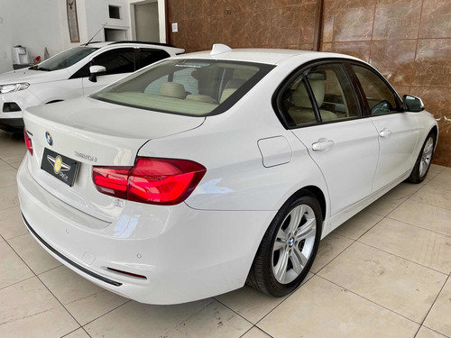 Imagem 6 de 11 de Bmw Serie 3 2018 2.0 Sport Active Flex Aut. 4p