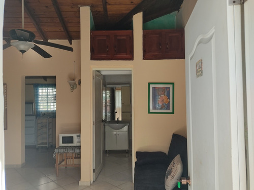 Vendo Villa En Samana Con Acceso A La Playa Y Piscina 