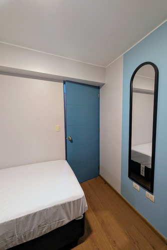Alquiler De Habitaciones Para Mujeres-pueblo Libre( Limite Con San Miguel) A Dos Cuadras De Plaza San Miguel, Pucp, A 10 Minutos De La Upc, U. San Marcos Y U. Ruiz De Montoya; A 20 Minutos U.pacifico.