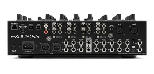 Consola Allen & Heath Xone: 96