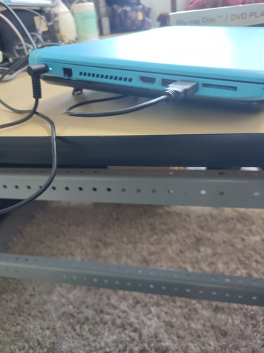 Laptop Hp 15-p001la Usada Funcionando Azul (Usado)