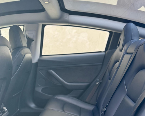 Tesla Model 3 0.0 Standard Rwd
