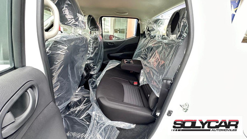 Nissan Frontier Se