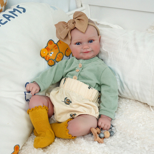 Brastoy Bebê Reborn boneca pintada Boneca Corpo de Tecido Menina Realita Boneca 48cm Com Acessório