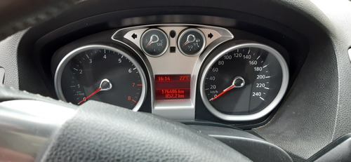 Ford Kuga 2.5 Titanium At 4x4 L (ku05) 2011