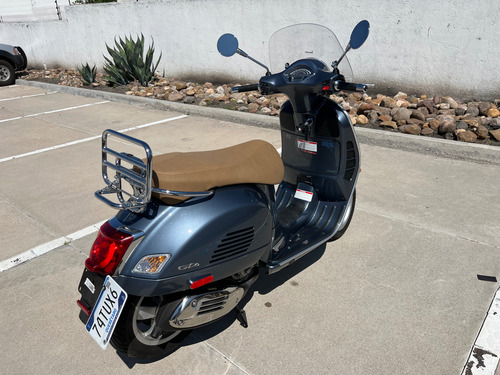 Vespa Gts 300