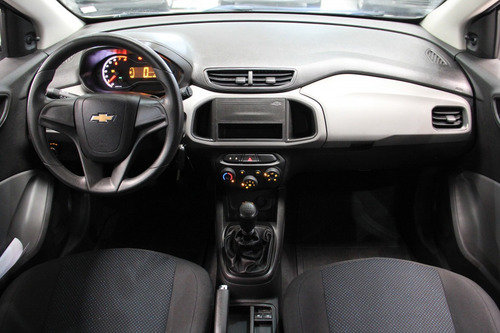 Imagem 11 de 13 de Chevrolet Onix 1.0 Mpfi Joy 8v Flex 4p Manual