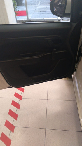 Imagen 8 de 18 de Strada Retiro Inmediato Financiación Fiat Cuota Accesible A