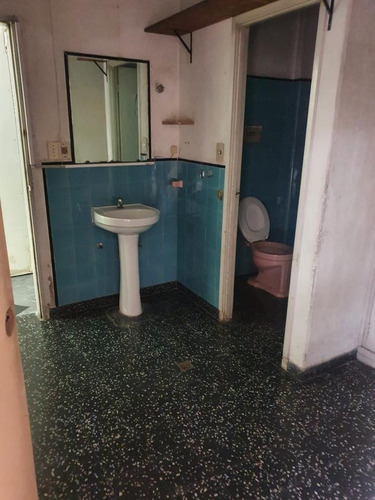 Imagen 10 de 19 de Colonia Esq Vazquez Y La Otra Es Barrios Amorin