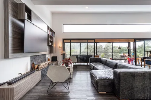 Casa En Venta En Carrizales. Cod V24082