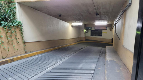 Imagen 12 de 15 de Cochera - Mart.-vias/santa Fe