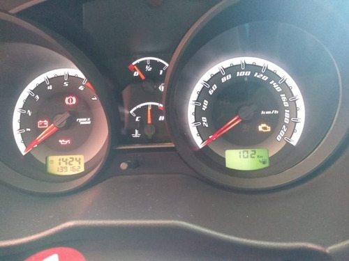 Imagem 7 de 10 de Fiesta Sedan 1.6 Rocam Sedan 8v Flex 4p Manual