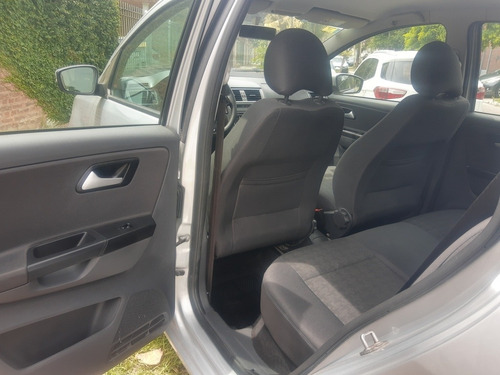 Imagen 17 de 19 de Volkswagen Suran 2016 1.6 Comfortline 101cv