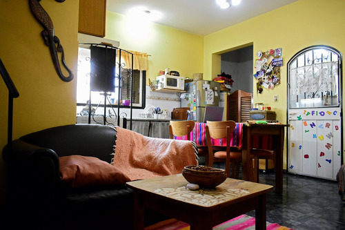 Rebajamos Apta Credito Casa 3 Dormitorios Azcuenaga