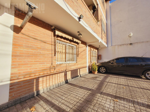 Departamento En Villa Ballester - Venta - Dos Ambientes C/cochera.