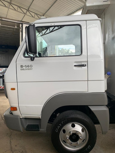 Vw 5.140 / 2012