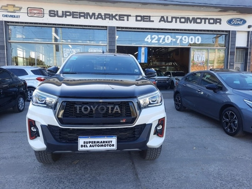 Imagen 9 de 17 de Toyota Hilux V6 Gr-s