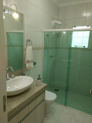 Casa Com 3 Dormitórios Porteira Fechada -são Sebastião - Palhoça/sc - Ca3250