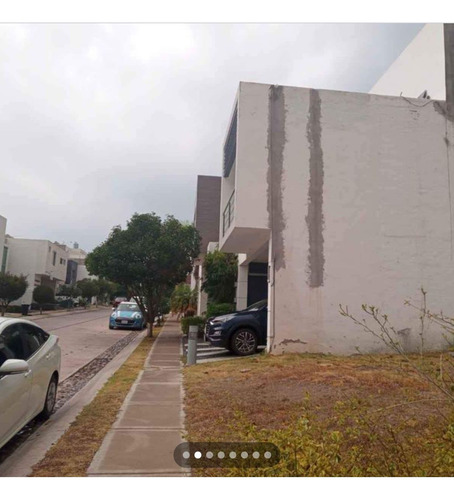 Terreno En Venta En Condominio Al Norte De Aguascalientes