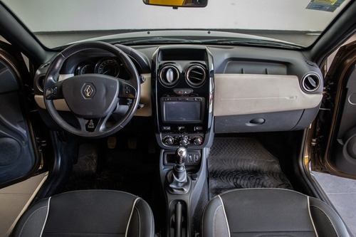 Imagen 13 de 14 de Renault Duster 2018 2.0 Ph2 4x2 Dakar Privilege Ac774 Lum