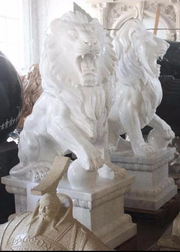 Escultura Par De Leões Em Mármore Carrara Italiano
