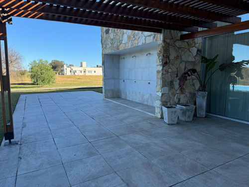 Vendo Terrenos En Las Acacias, Concepción Del Uruguay, Entre Ríos.