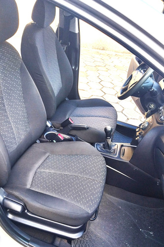 Hyundai HB20 1.0 UNIQUE 12V FLEX 4P MANUA