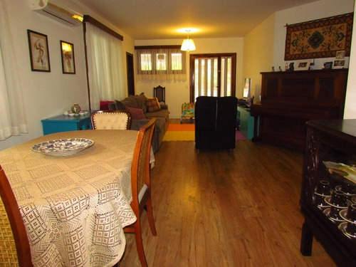 Imagem 7 de 15 de Casa - Gloria - Ref: 1015 - V-1015