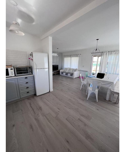 Casa En Venta Canning Barrio San Lucas 4 Amb