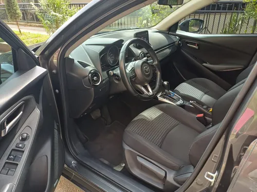 Mazda 2 1.5 Touring