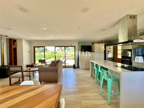 Mantagua. Quintero. Condominio, Los Boldos De Santa Adela.