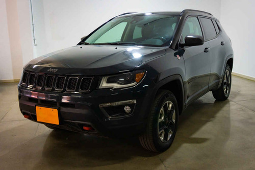 Imagen 2 de 12 de Jeep Compass 2018 5p Trailhawk 4x2 V6/3.2 Aut
