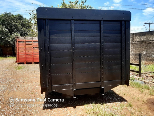 Carroceria Boiadeiro Comprimento: 9,5m Longa: 86cm Ano 2003