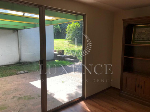 Casa En Venta, Jardines Del Pedregal