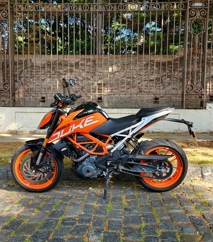 Imagen 5 de 16 de Ktm Duke 390 Muy Cuidada