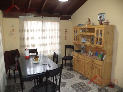 Imagen 14 de 21 de Lote Propio - 10x24 - Multifamiliar - Contruidas 2 Viviendas - Garage Pasante