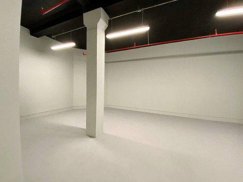 Imagen 7 de 8 de Alquiler Local Comercial Ciudad Vieja - Ituzaingó 1461