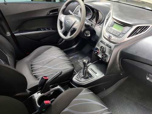 Imagem 6 de 6 de Hb20 Hatch 1.0 2015
