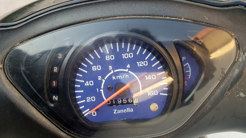 Imagen 3 de 10 de Moto Zanella 110 De 4 Tiempos 2000km 2010 - Hurlingham