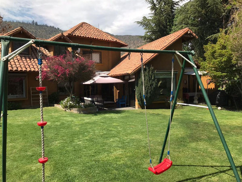 Se Vende Bella Casa En El Arrayan Bella Con Terreno Plano.