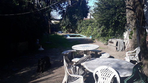 Imagen 5 de 8 de Casa Chalet En Venta + Lote Boulogne Sur Mer 1400 Ituzaingo